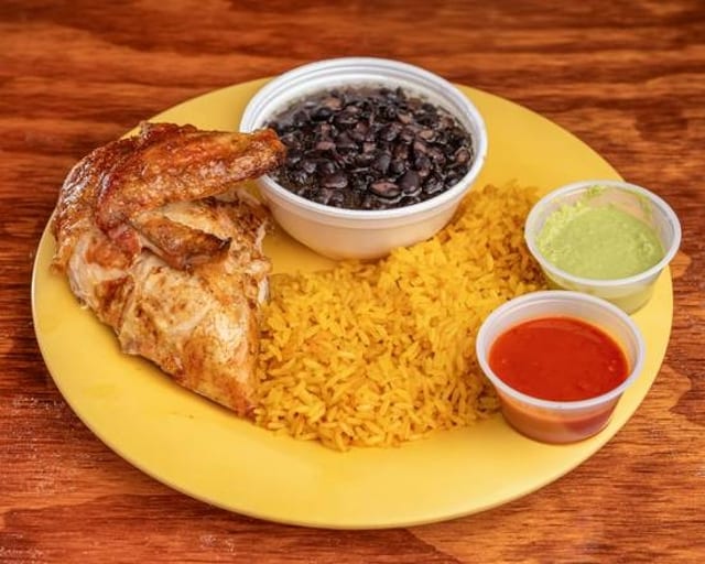 1/4 Chicken (White With 2 Sides).